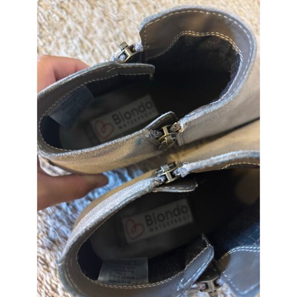 Blondo Liam waterproof ankle booties suede sz 7.5 - Picture 9 of 12